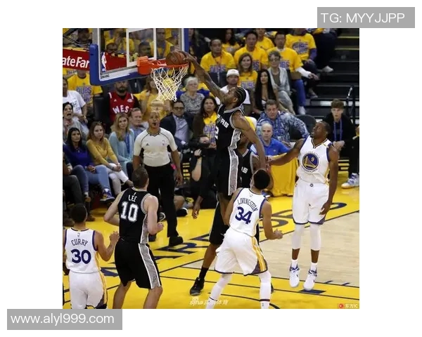 勇士与马刺激战正酣2月10日精彩对决引发球迷热议